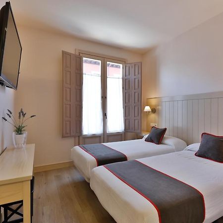OYO Hostal La Chata San Ildefonso Esterno foto