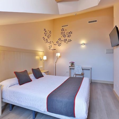 OYO Hostal La Chata San Ildefonso Esterno foto