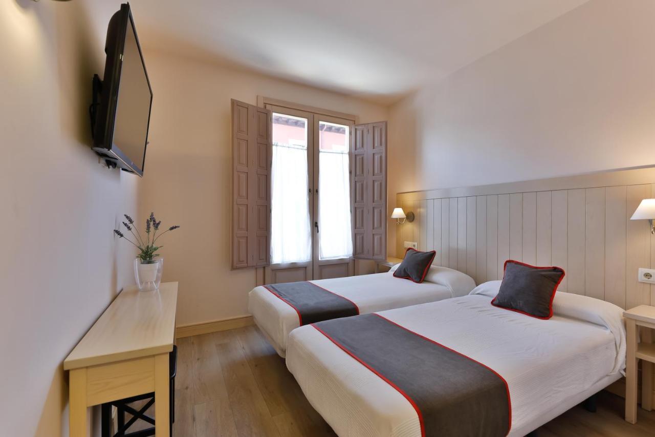 OYO Hostal La Chata San Ildefonso Esterno foto