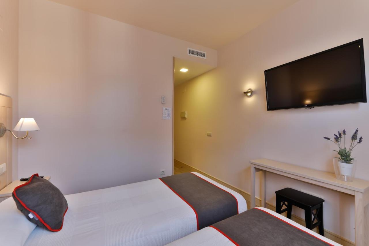 OYO Hostal La Chata San Ildefonso Esterno foto